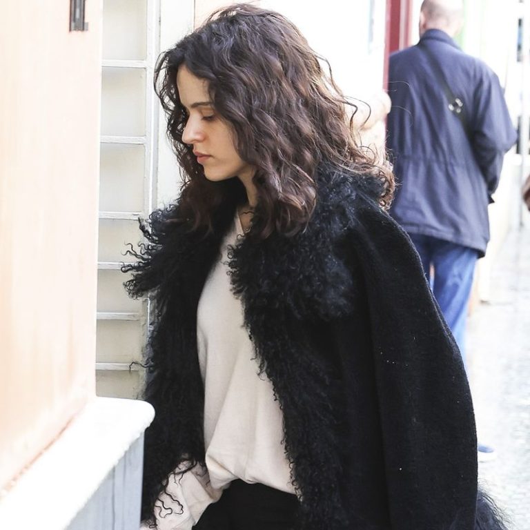 Amal Clooney’s Elegant Dress Trend Will Be at Every Black-Tie Wedding You Attend This Summer