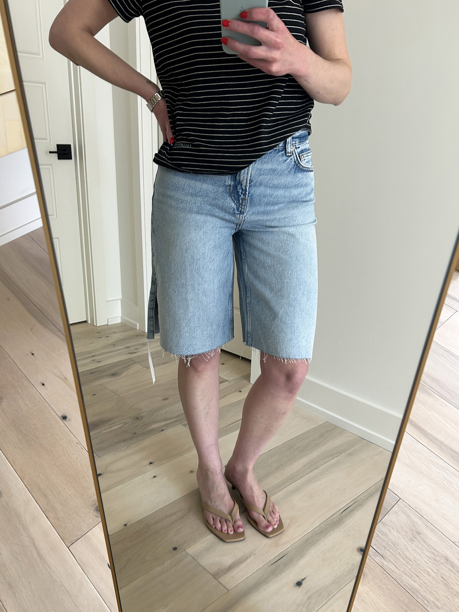 nejhmsjc4nyjd7v9ww4u4l Allyson Payer trying on Reformation Finley Shorts.