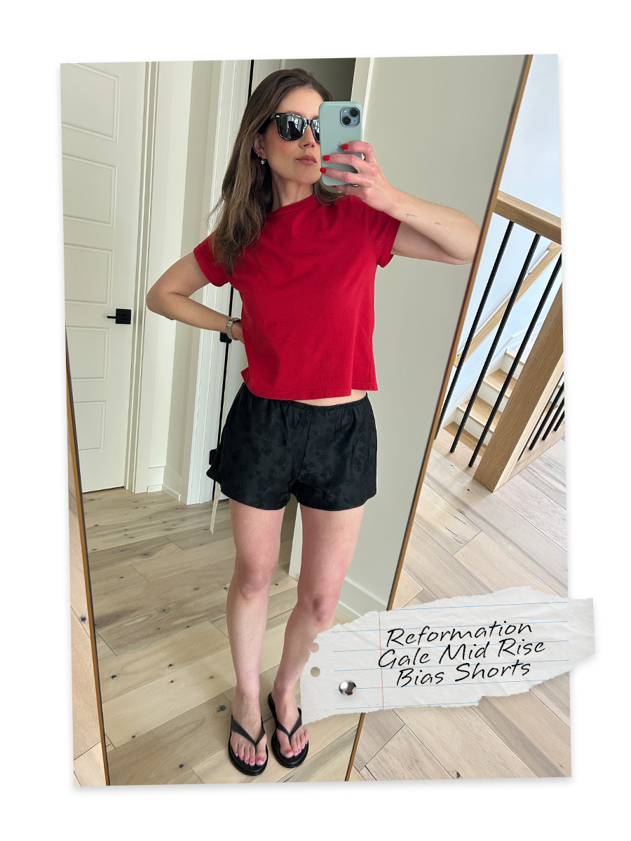 wadqtni4tcd9j7nuk2u6zs Allyson Payer trying on Reformation Gale Shorts.